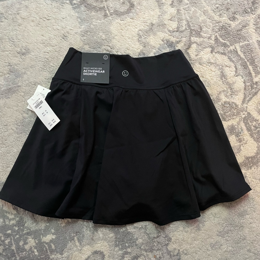 NWT Gilly Hicks Athletic Skort